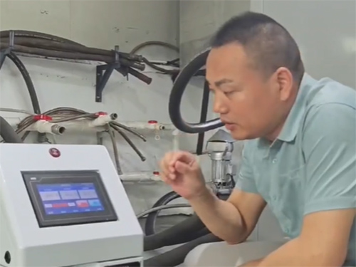 运水式模温机展示